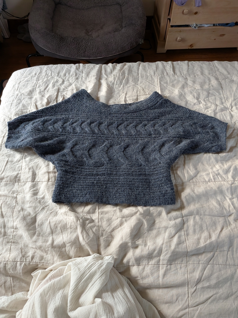 Free People Navy Blue Cable Knit Scoop Sweater. Women's Small